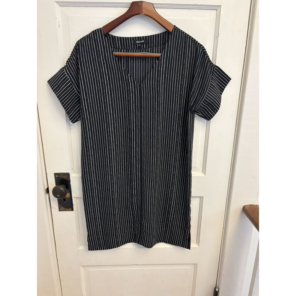 Madewell Novel Shift Dress in Chalkboard Stripe V-Neck Black‎ White Size Small - Picture 2 of 8